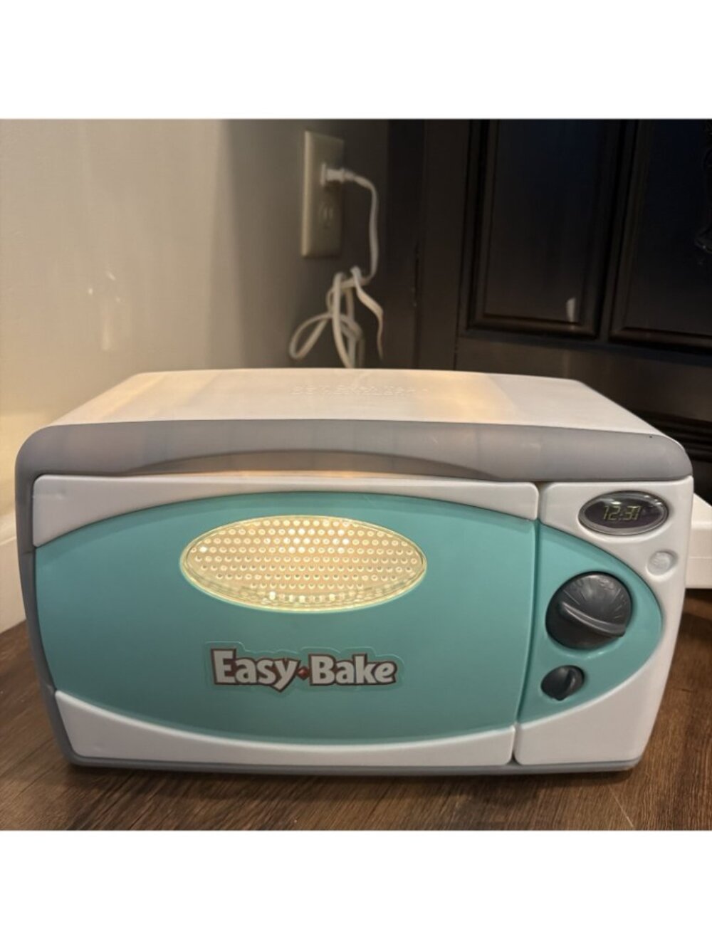 VTG Hasbro 2007 Easy Bake Oven‎ White Teal/Turquoise Works! - Picture 10 of 11